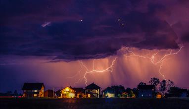 NY Makes the List: Top 10 States for Homeowners Insurance Lightning Losses