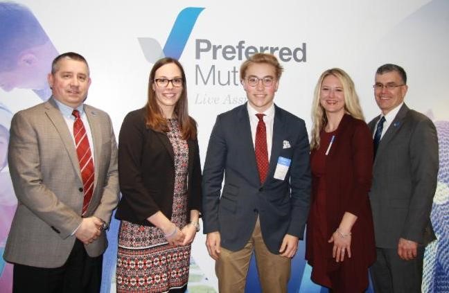 Photo of Thomas Knight with the Preferred Foundation Committee Thomas Knight, 2018 Scholarship Winner
